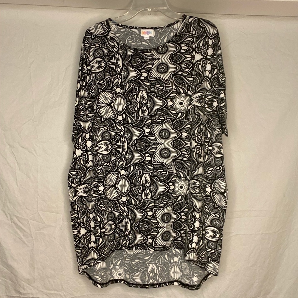 LuLaRoe Irma sz large